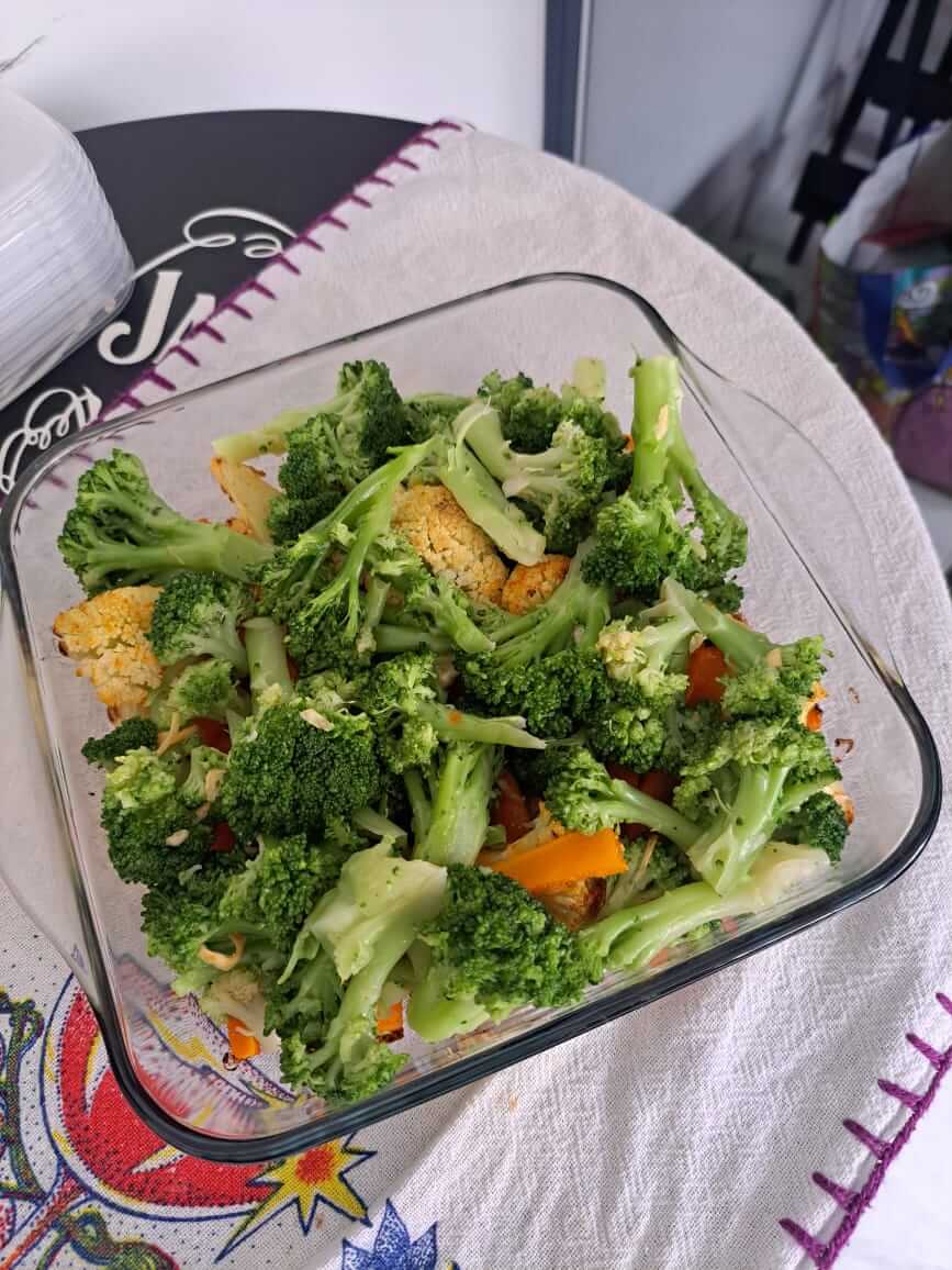 Legumes frescos higienizados e cortados